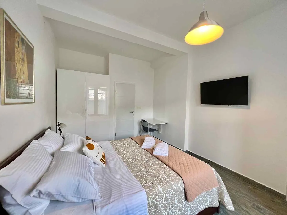 Apartments In Crikvenica 44153