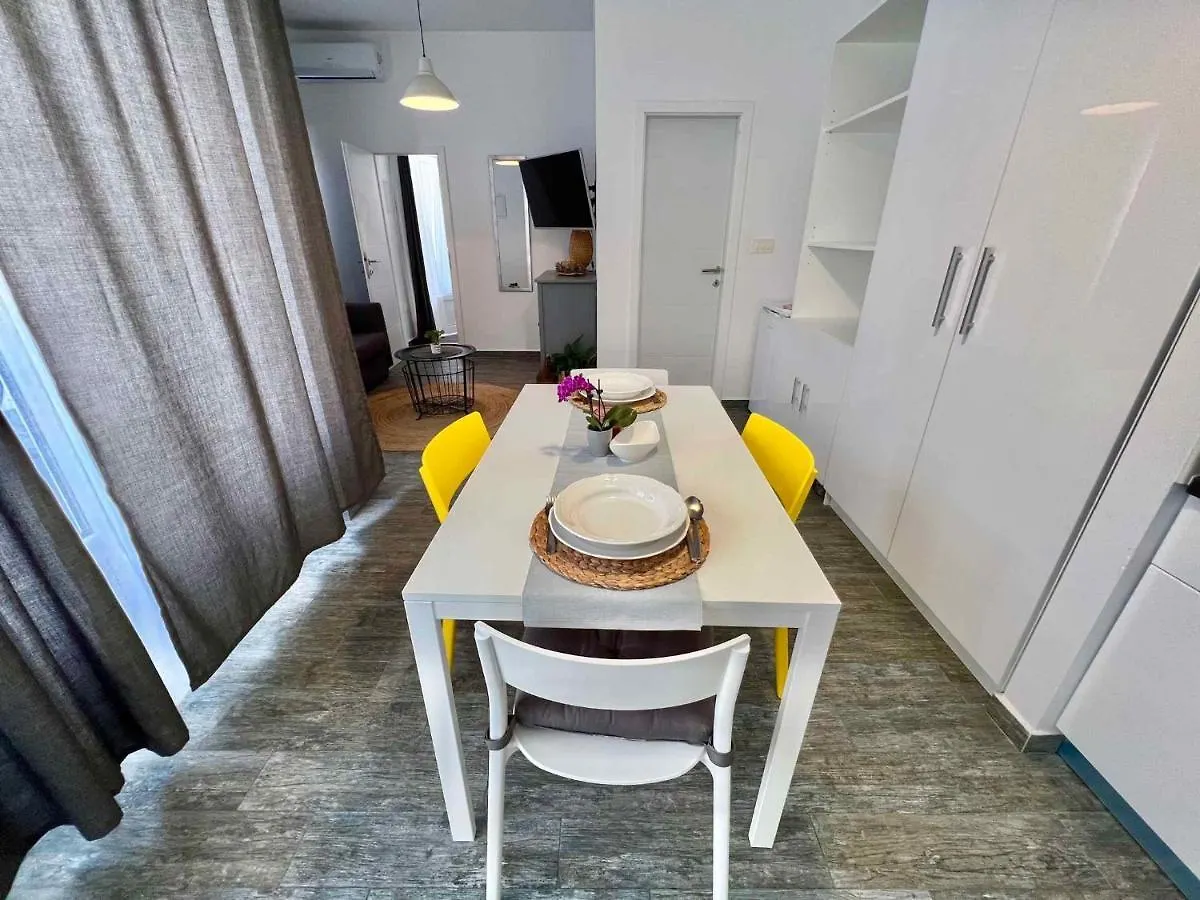 Apartments In Crikvenica 44153 Croatia